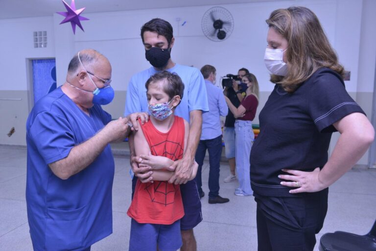 Luta Contra O C Ncer De Colo De Tero Inaugura O Do Mar O Lil S Pela