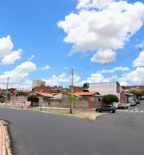 Departamento de Obras Públicas implementa tráfego unidirecional na Rua Edmílton Marconi