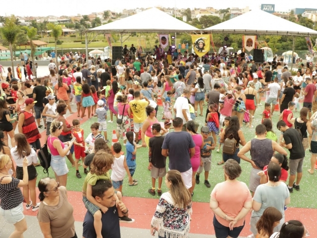 Carnaval de Rua de Indaiatuba - Uma Experiência Diversificada