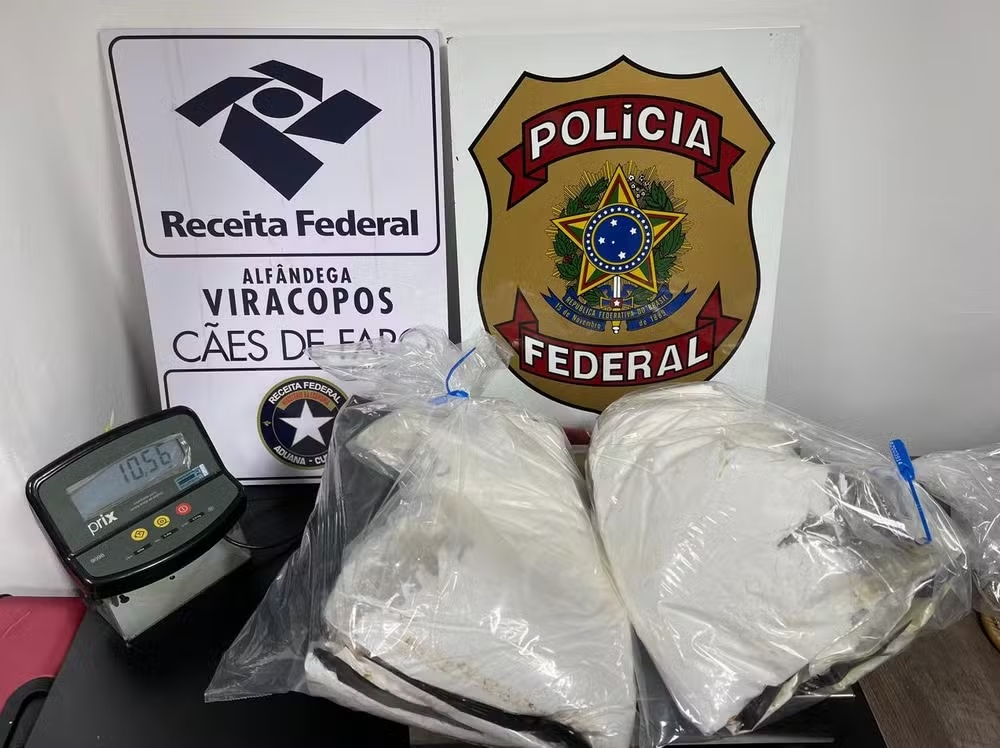 Dois Passageiros Detidos em Viracopos com 10,5kg de Cocaína