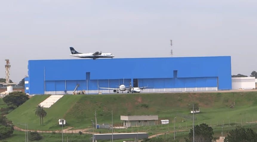 O grandioso hangar de manutenção da Azul está quase concluído