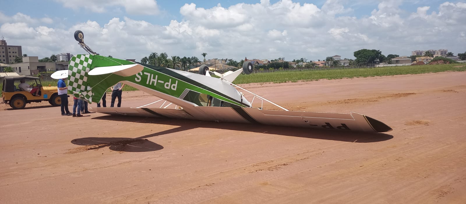 Ocorrências de Aviação na Região de Campinas - Queda de Aeronave e Pouso de Emergência