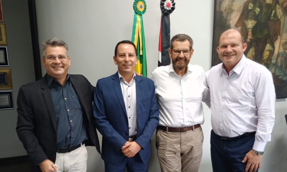 Vice-prefeito de Salto discute projetos da cidade em encontro com secretário estadual