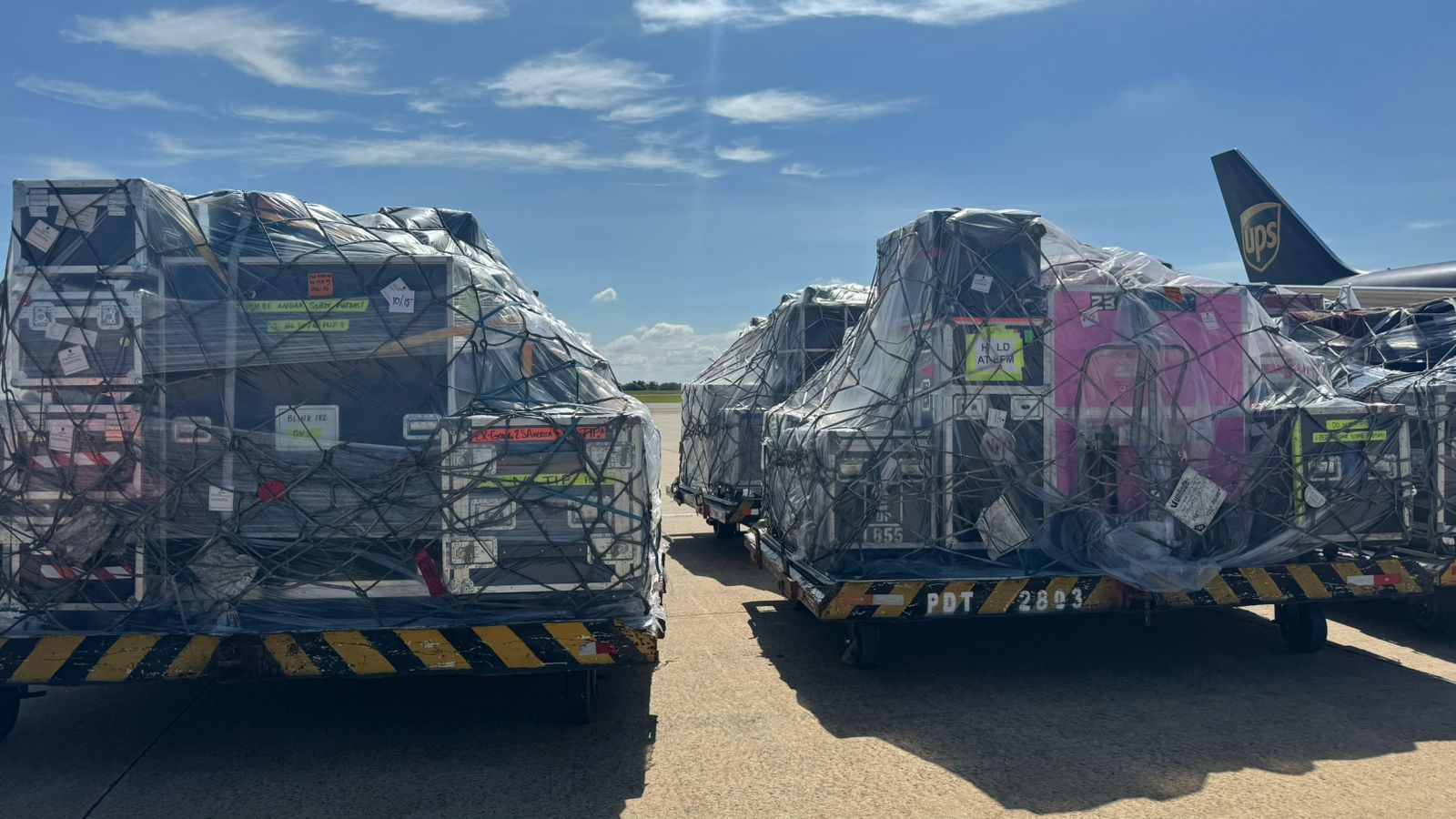 Aeroporto de Viracopos se prepara para receber equipamentos para shows do Lollapalooza 2024