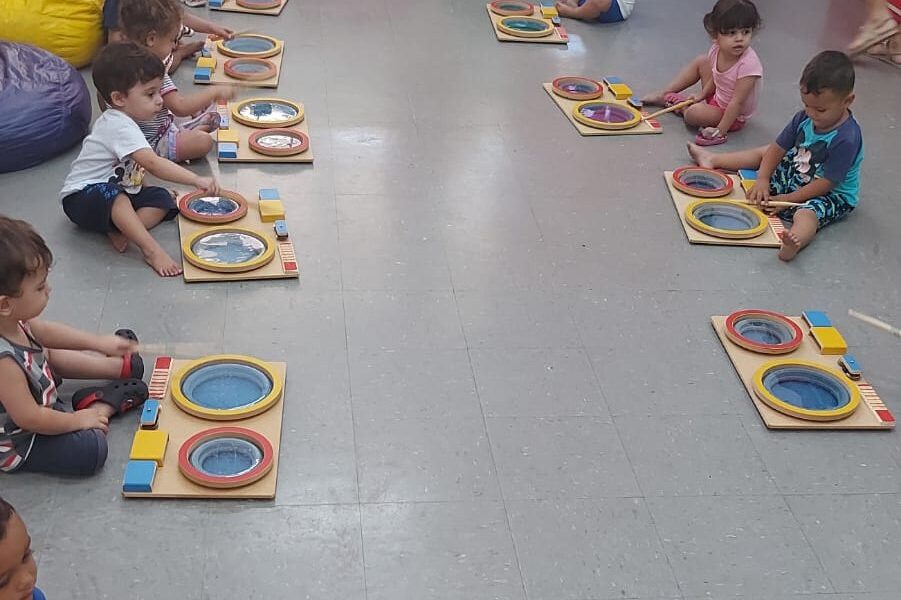 Despertando o Interesse Musical nas Crianças da Creche Independência