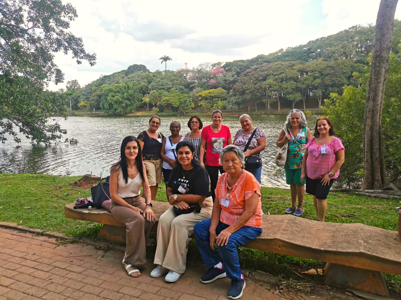 Mulheres do CRAS Jardim Saltense exploram Parque Taquaral