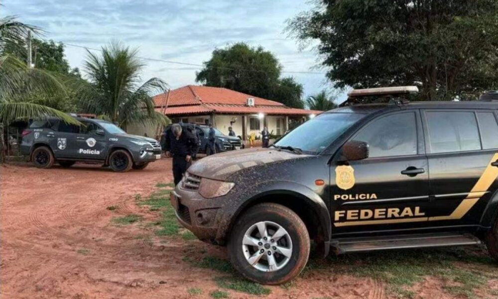 Oficial da Polícia Civil é detido em Amparo durante operação da Polícia Federal