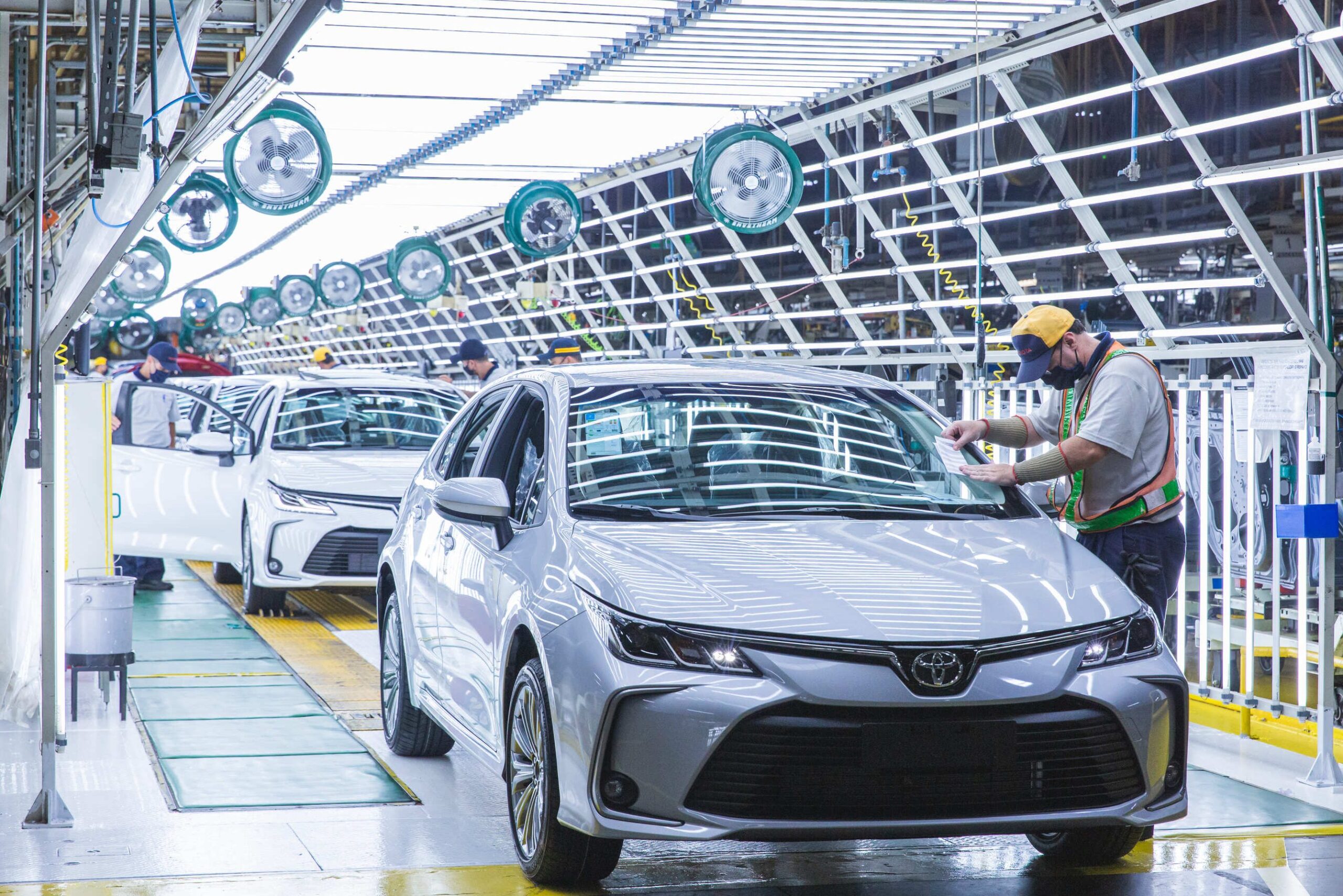 Toyota encerrará a produção do Corolla no Brasil em investimento bilionário