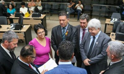 A Câmara Municipal de Campinas se reúne para avaliar 10 honrarias e um único projeto de lei