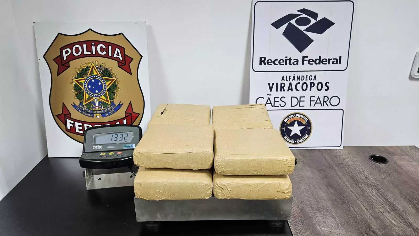 Mulher é detida em Viracopos carregando 13 kg de cannabis na bagagem