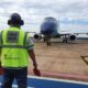 Azul Linhas Aéreas Adota Programa APU Zero em Foz do Iguaçu e Navegantes - Reduzindo o Consumo de Combustível e Emissões