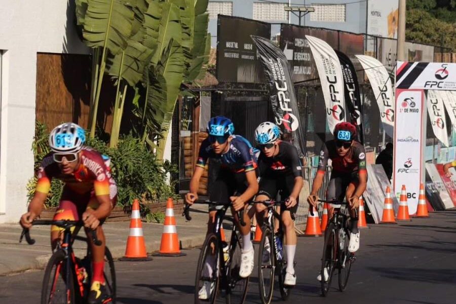 Ciclistas Araraquarenses Brilham em Competições Paulistas