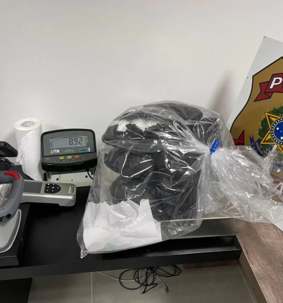 Tráfico Internacional - Jovem Detida no Aeroporto de Viracopos com Quase 9 Kg de Cocaína