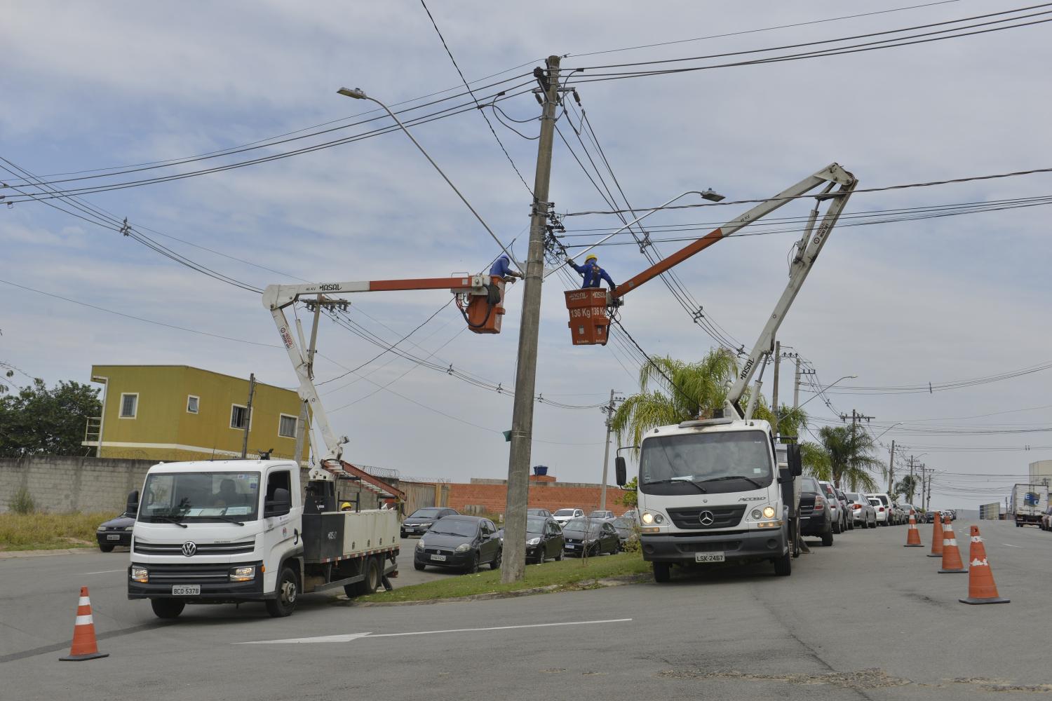 Prefeitura de Indaiatuba Amplia Canais de Comunicação para Manutenção da Iluminação Pública