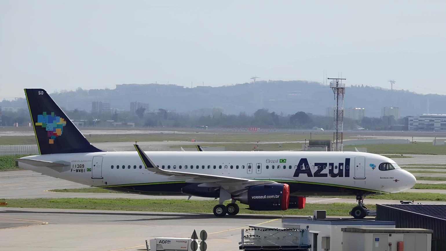 O Caso do Avião em Emergência: Quando o Céu Fica Cinza e o Combustível Acaba 15 O Caso do Avi o em Emerg ncia Quando o C u Fica Cinza e o Combust vel Acaba
