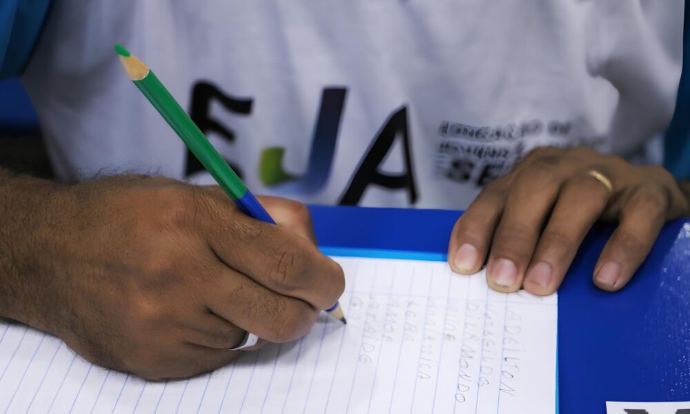 SESI SP Abre 5 Mil Vagas Gratuitas para EJA com Op o Profissionalizante Como Garantir a Sua