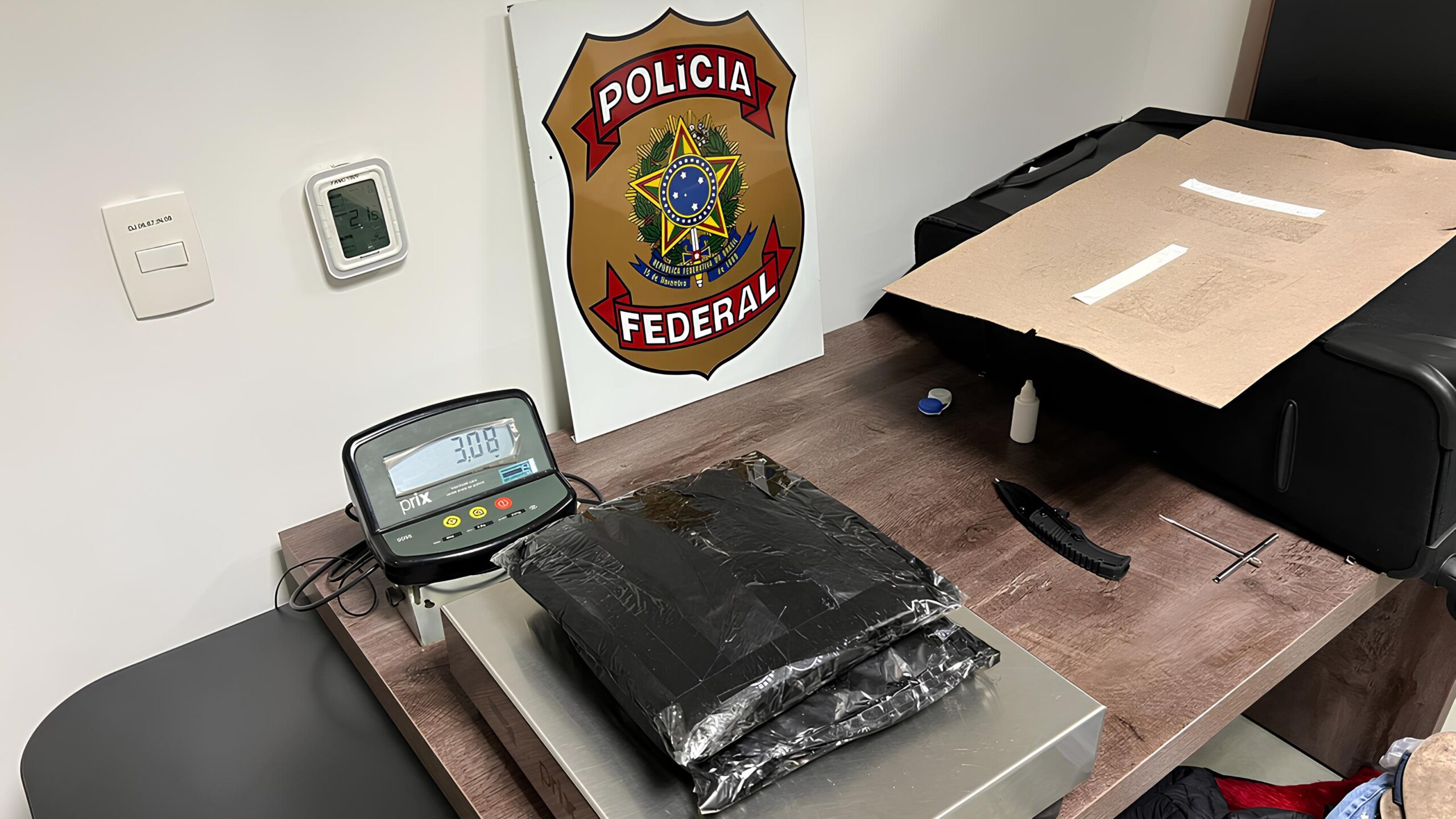 A Dramática Tentativa de Embarque: Como 3kg de Cocaína Revelaram um Caso de Tráfico Internacional no Aeroporto de Viracopos 15 A Dram tica Tentativa de Embarque Como 3kg de Coca na Revelaram um Caso de Tr fico Internacional no Aeroporto de Viracopos scaled