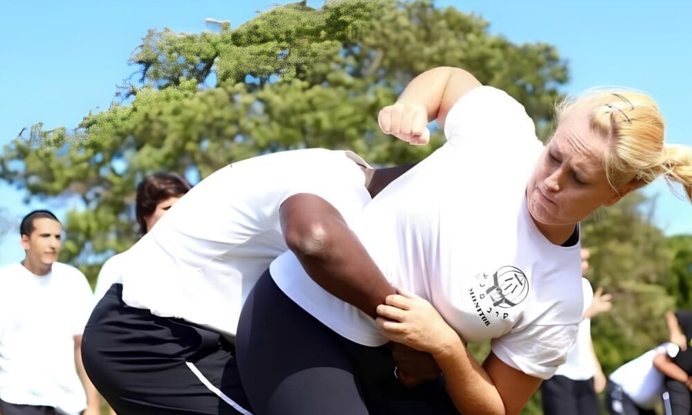 Aula Gratuita de Krav Maga em Alphaville Empoderamento Feminino e Defesa Pessoal