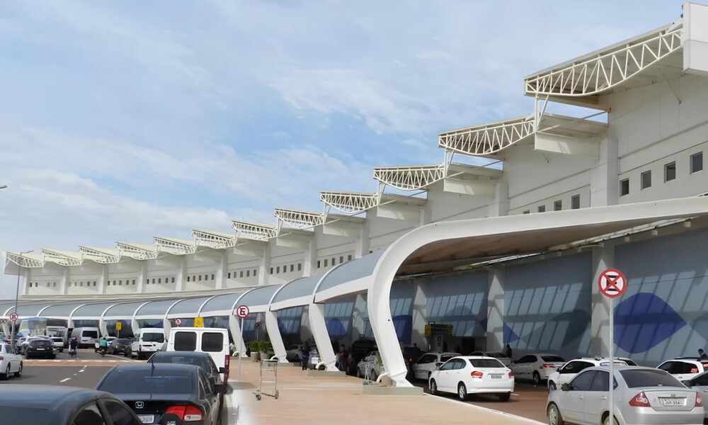 Cancelamento de Voo em Goi nia Como 100 Passageiros Viram Seus Planos Derreterem como Gelo ao Sol