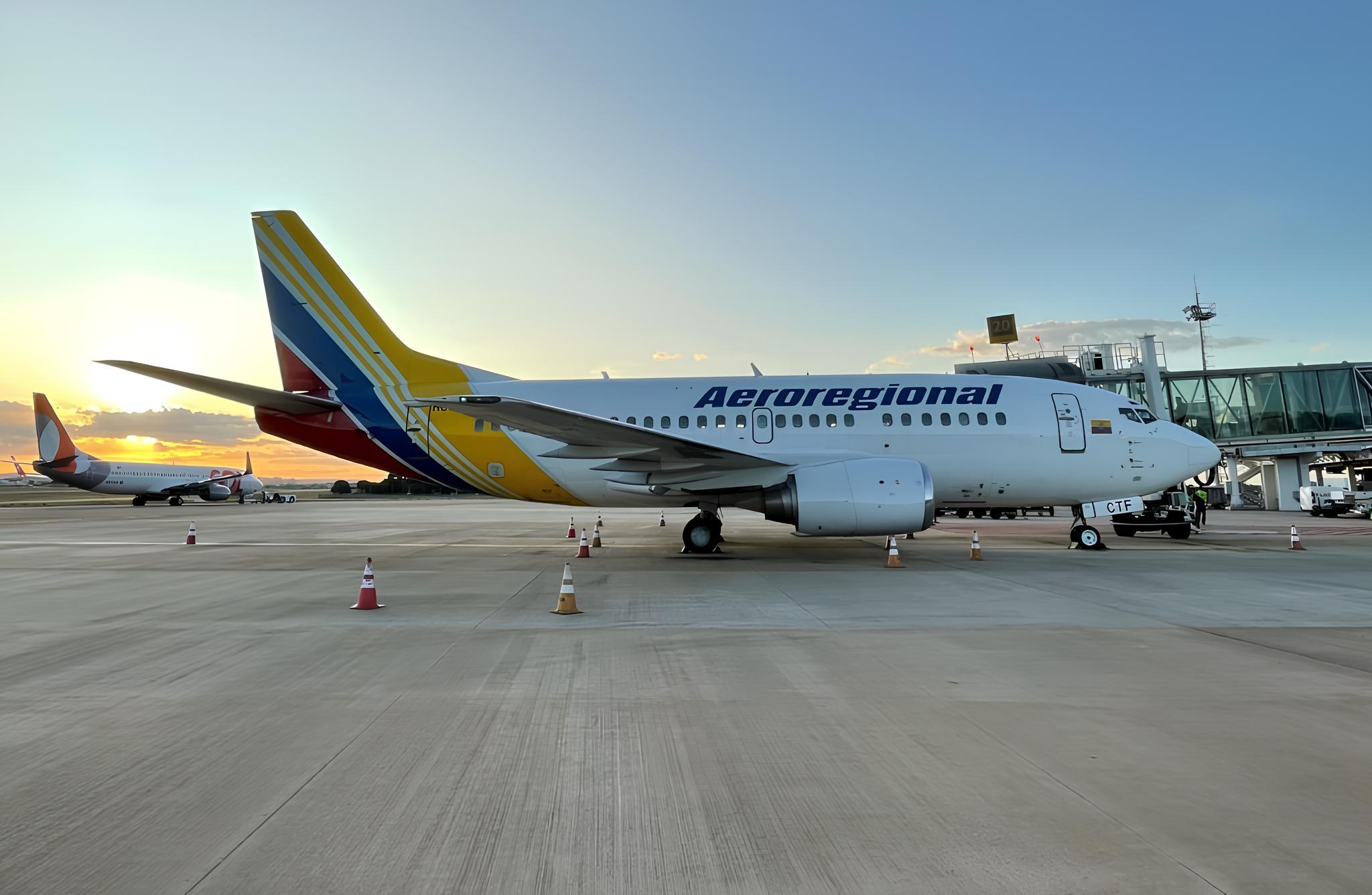 Início Aeroportos: A Chegada dos Boeings 737-400 e -500 Equatorianos ao Brasil em 2025 15 In cio Aeroportos A Chegada dos Boeings 737 400 e 500 Equatorianos ao Brasil em 2025