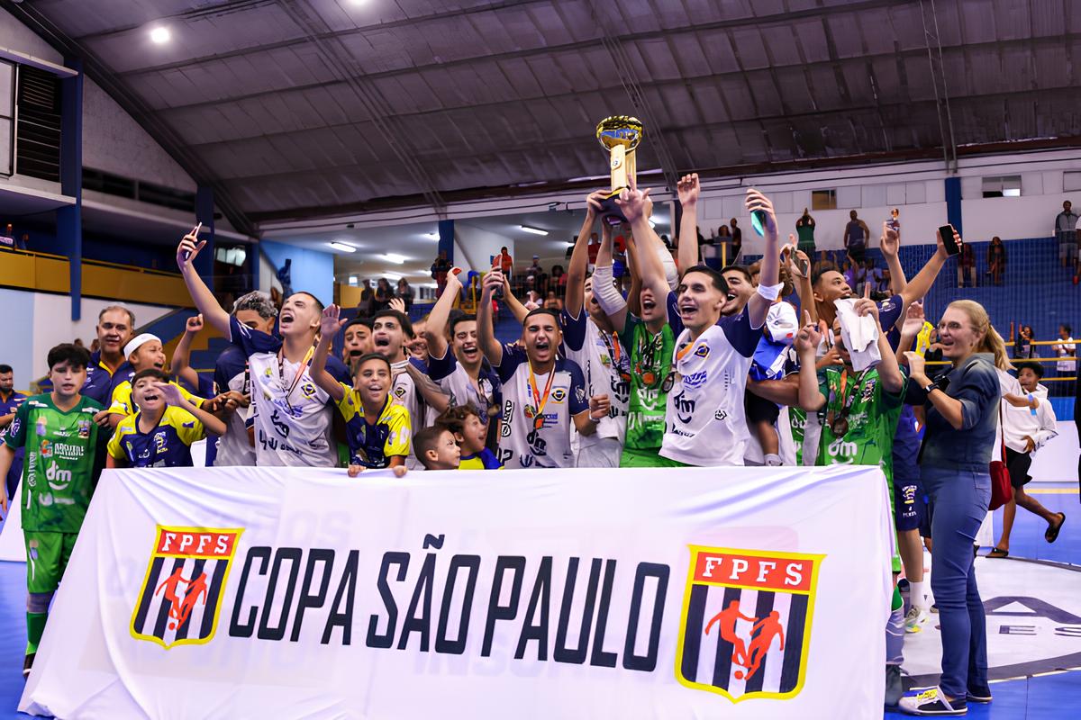São José Futsal/Atleta Cidadão: Caminho para Defender o Título da Taça São Paulo Sub-20 em 2025 15 S o Jos Futsal Atleta Cidad o Caminho para Defender o T tulo da Ta a S o Paulo Sub 20 em 2025