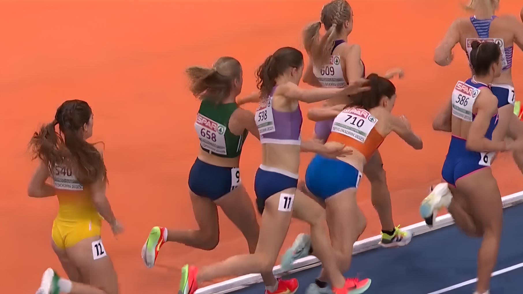 Vídeo: Corredora Cai e Perde a Consciência em Prova de Atletismo – O Que Aconteceu? 15 V deo Corredora Cai e Perde a Consci ncia em Prova de Atletismo O Que Aconteceu
