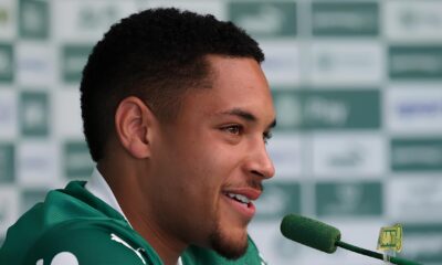 Vitor Roque no Palmeiras O Gola o de Bicicleta Que Est Encantando o Mundo do Futebol