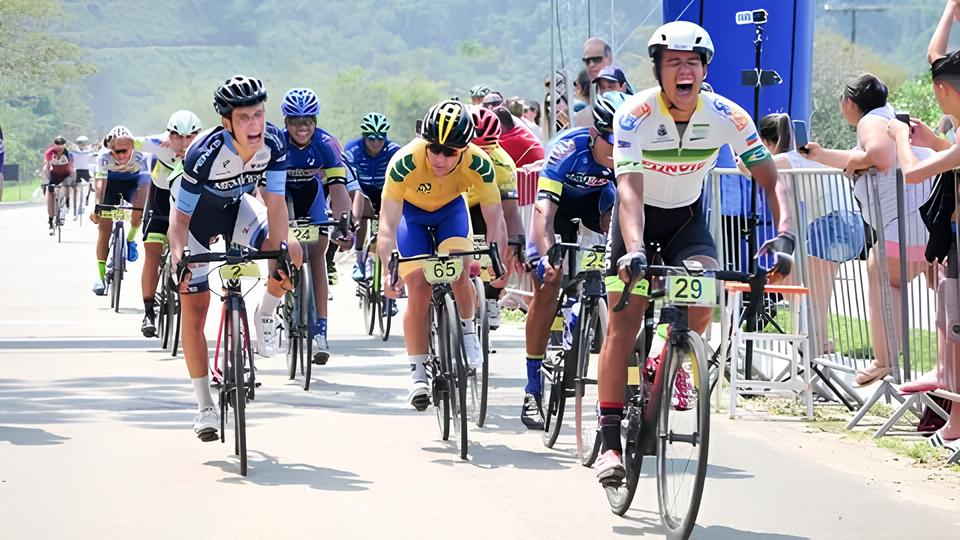 A Prova Ciclística 1º de Maio: O Dia em Que Pindamonhangaba Pedalou Rumo à Glória Nacional 15 A Prova Cicl stica 1 de Maio O Dia em Que Pindamonhangaba Pedalou Rumo Gl ria Nacional