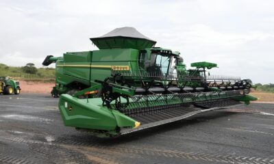 A Revolu o Agr cola Est Chegando John Deere Apresenta a Megacolheitadeira S7 Fabricada no Brasil