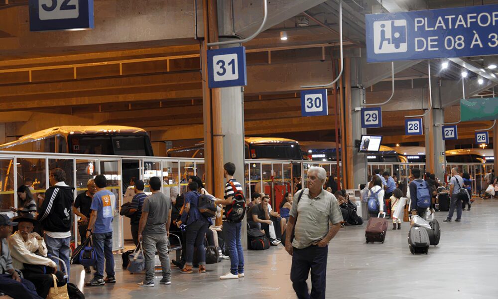 Feriado de Tiradentes O Grande xodo de Campinas e o Movimento de Mais de 280 Mil Pessoas em Busca de Descanso
