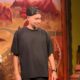 Mickey Flagrado em Momento Inusitado A Espiadinha na Brasileira Que Viralizou e Encantou a Internet