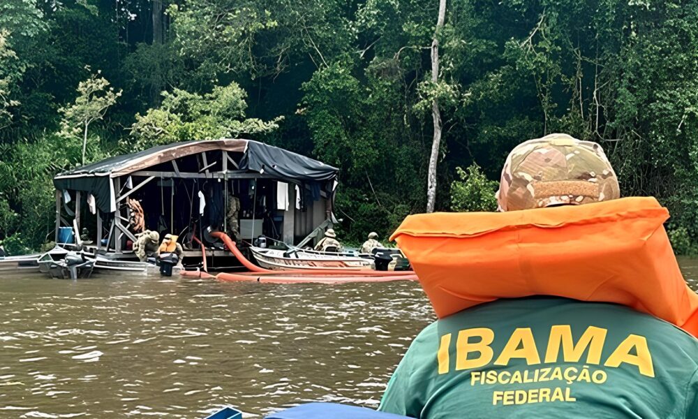 O Dia em que o Rio Virou Ouro Como uma Opera o Contra o Garimpo Ilegal Revelou a Luta Pela Sobreviv ncia dos Povos Ind genas