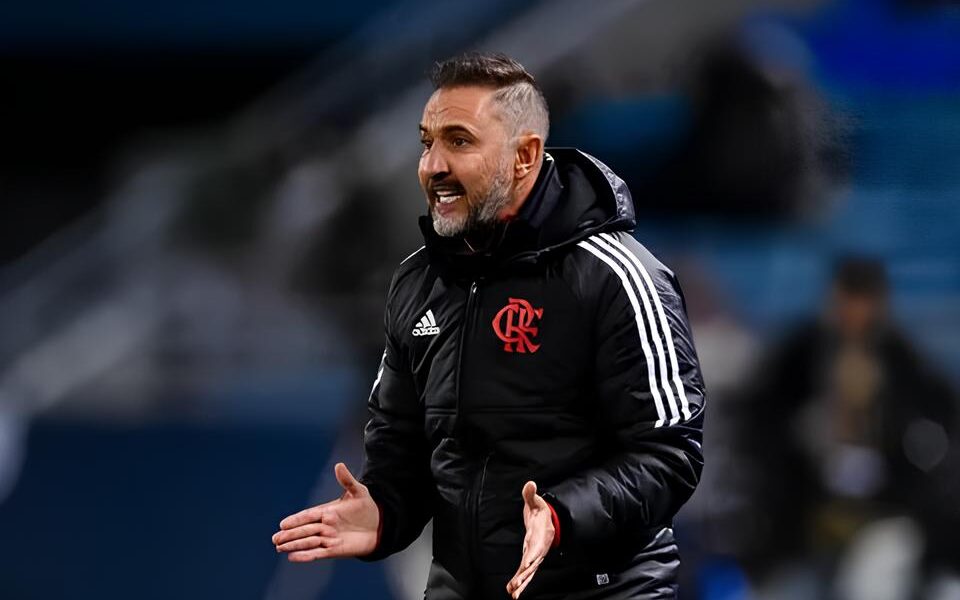 O Goleiro que Saiu do Interior e Conquistou o Cora o do Futebol Paulista A Hist ria de Vitor Henrique