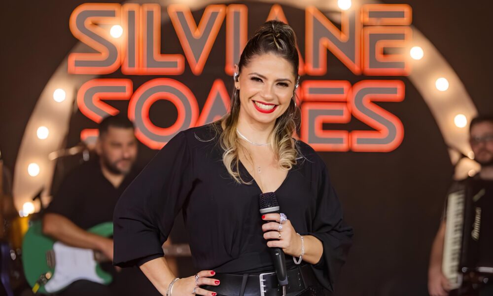O Primeiro DVD de Silviane Soares Uma Jornada Musical Que Conecta Cora es e Plataformas Digitais