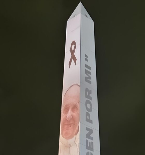 Quando o Obelisco de Buenos Aires Virou Tela para uma Despedida Histórica: A Projeção do Papa Francisco e o Legado Que Permanece 16 Quando o Obelisco de Buenos Aires Virou Tela para uma Despedida Hist rica A Proje o do Papa Francisco e o Legado Que Permanece
