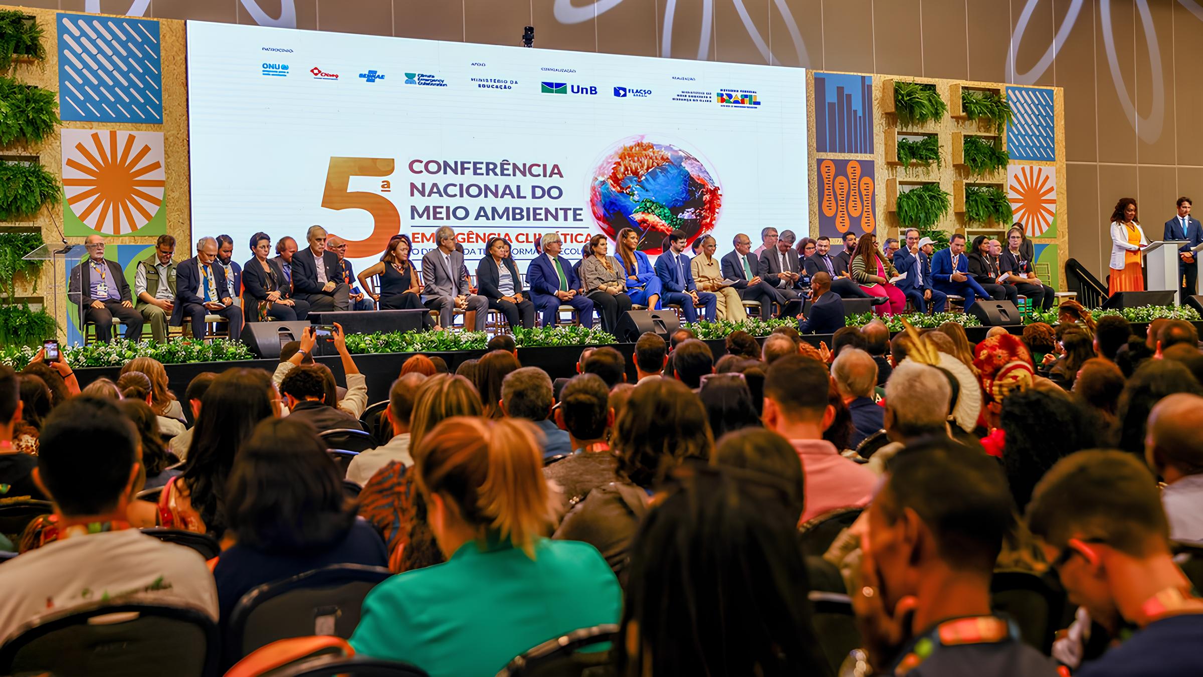 A Conferência Nacional do Meio Ambiente: O Ponto de Virada Para o Futuro da COP30 e a Urgência Climática no Brasil 15 A Confer ncia Nacional do Meio Ambiente O Ponto de Virada Para o Futuro da COP30 e a Urg ncia Clim tica no Brasil