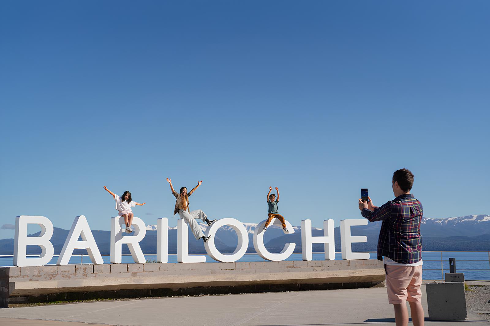 Bariloche Chama: O Portal Brasileiro do Turismo Decola com Voos Diretos a Partir de São Paulo – Uma Jornada Além das Montanhas Geladas 15 Bariloche Chama O Portal Brasileiro do Turismo Decola com Voos Diretos a Partir de S o Paulo Uma Jornada Al m das Montanhas Geladas