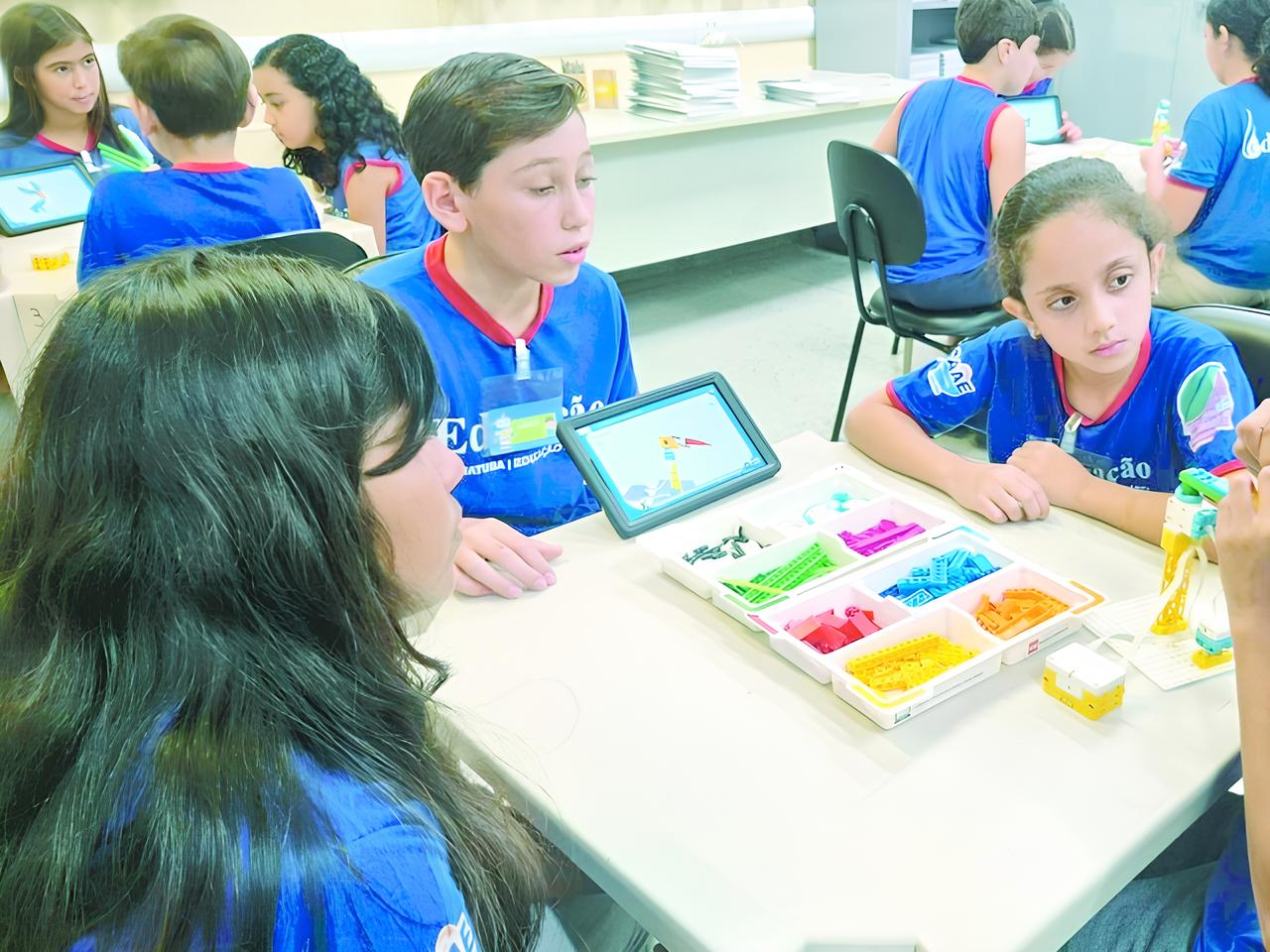 Como a Robótica Educacional Está Moldando o Futuro dos Alunos de Indaiatuba: Uma Revolução Silenciosa no Ensino Fundamental 15 Como a Rob tica Educacional Est Moldando o Futuro dos Alunos de Indaiatuba Uma Revolu o Silenciosa no Ensino Fundamental