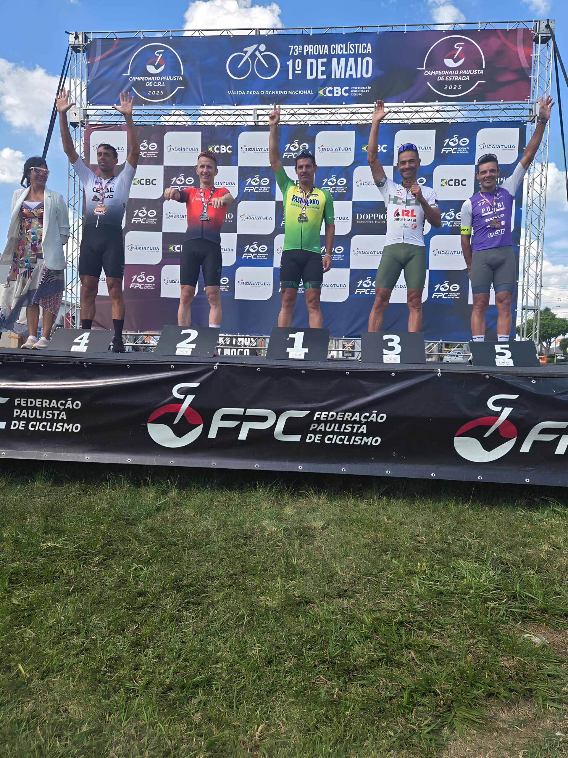 Da Persistência ao Pódio: Como um Ciclista de Prudente Virou Lenda no Paulista Máster 15 Da Persist ncia ao P dio Como um Ciclista de Prudente Virou Lenda no Paulista M ster scaled