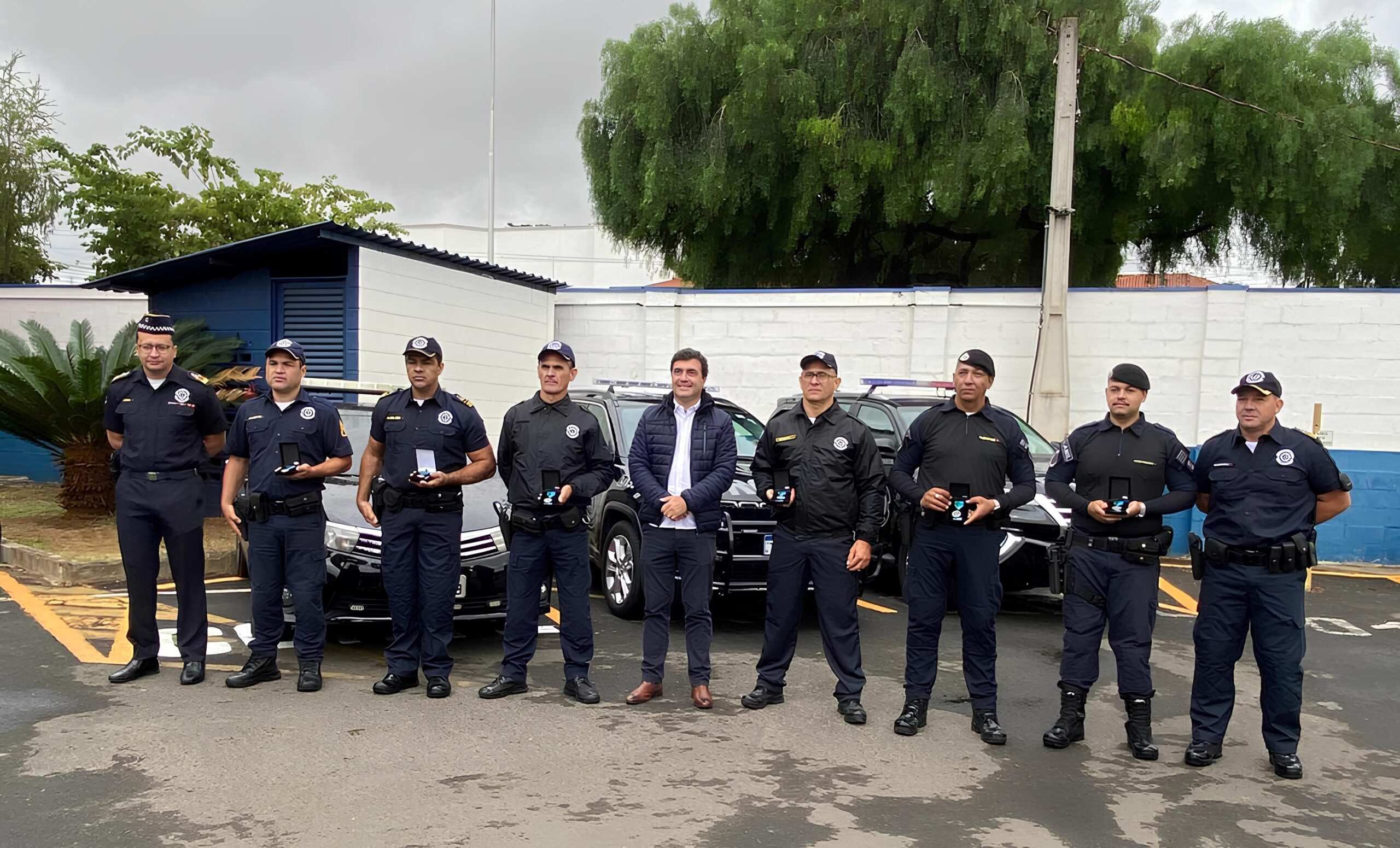 Indaiatuba Apresenta Novos Líderes da Guarda Civil e Celebra Heróis Locais em Emocionante Cerimônia de Reconhecimento 15 Indaiatuba Apresenta Novos L deres da Guarda Civil e Celebra Her is Locais em Emocionante Cerim nia de Reconhecimento scaled