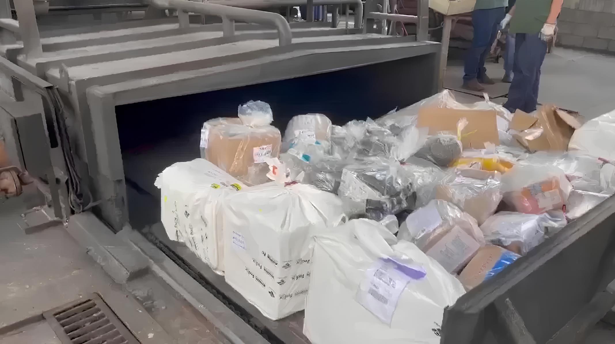 Mais de 600 kg de Drogas Apreendidas em Viracopos: O Dia em que o Fogo Engoliu o Mal 15 Mais de 600 kg de Drogas Apreendidas em Viracopos O Dia em que o Fogo Engoliu o Mal