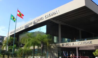 O Caso do Hino de Santa Catarina Um Debate Pol tico Que Divide o Estado e Reflete Identidade Cultural