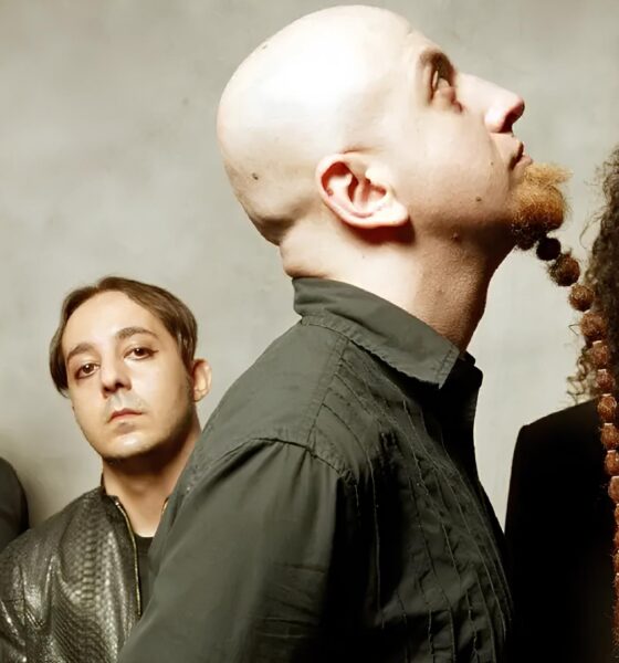 O Dia em que Viracopos Tornou-se o Portal do Som: A Chegada Triunfal dos Equipamentos do System Of a Down ao Brasil 16 O Dia em que Viracopos Tornou se o Portal do Som A Chegada Triunfal dos Equipamentos do System Of a Down ao Brasil