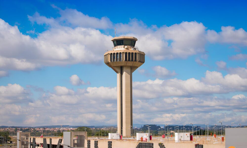 Quando o C u Fica em Sil ncio O Caso do Furto na Torre de Viracopos Que Paralisou o Aeroporto