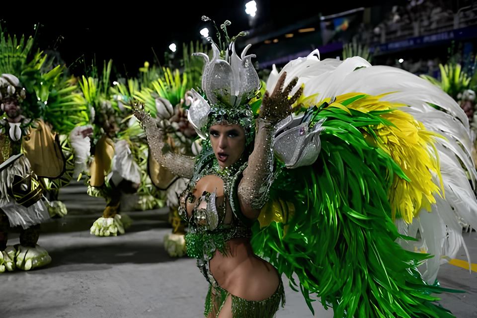 Samba, Cultura e Emoção: Como o Maio Musical de Indaiatuba Está Transformando a Região em um Grande Palco 15 Samba Cultura e Emo o Como o Maio Musical de Indaiatuba Est Transformando a Regi o em um Grande Palco