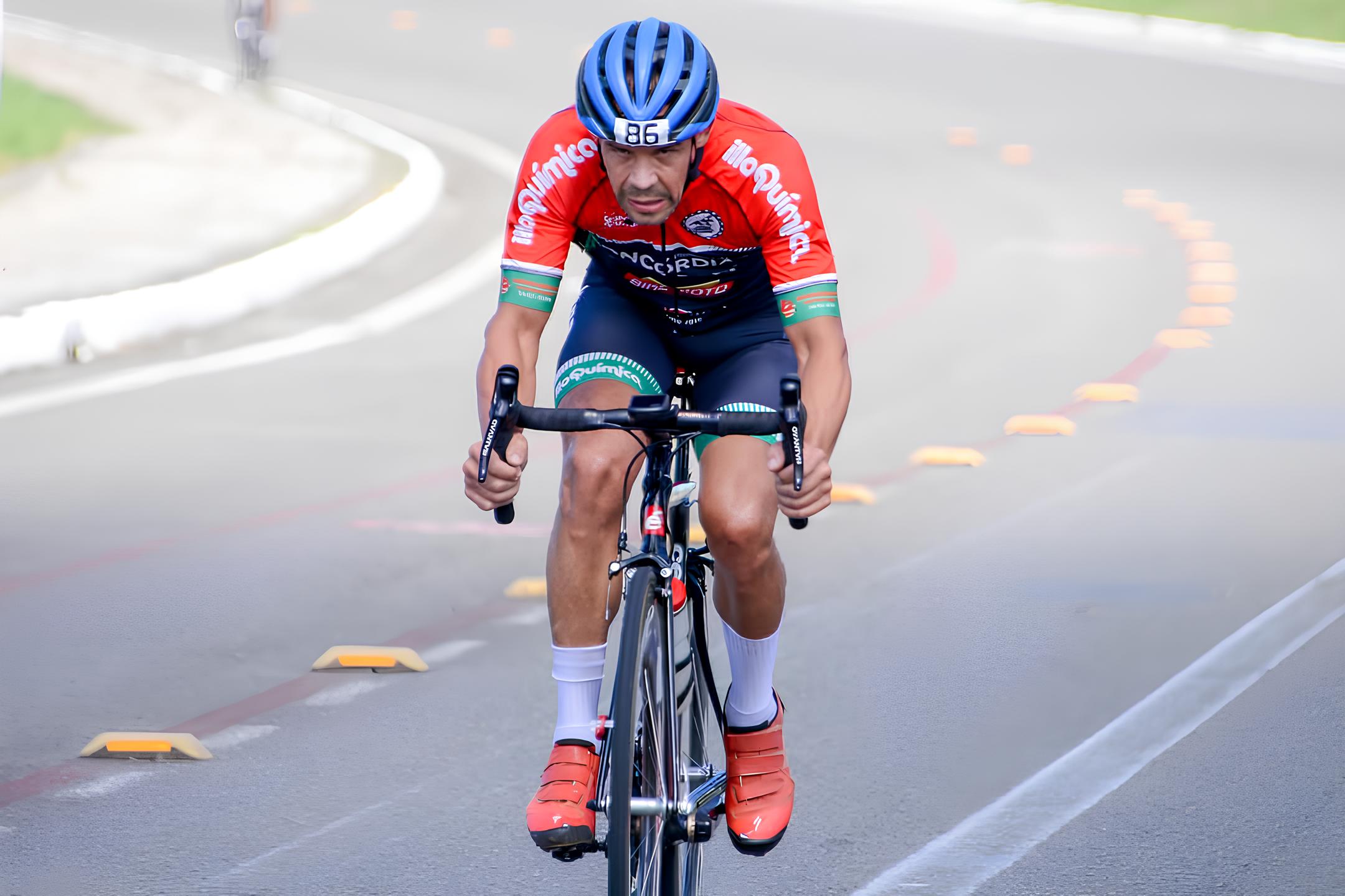De Estradas de Concórdia às Medalhas Brasileiras: A Inspiração do Para-Ciclista Geovane Silva 15 De Estradas de Conc rdia s Medalhas Brasileiras A Inspira o do Para Ciclista Geovane Silva