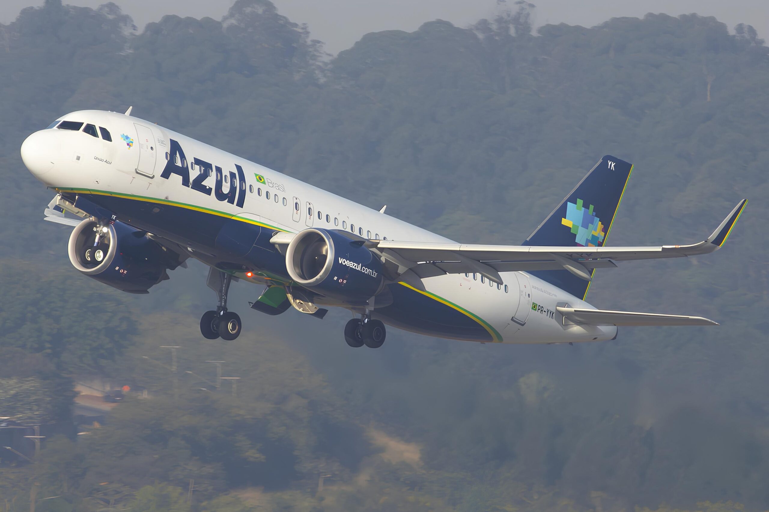 Descubra o Novo Voo Azul: Campinas e Bariloche Conectados para uma Temporada de Inverno Inesquecível 15 Descubra o Novo Voo Azul Campinas e Bariloche Conectados para uma Temporada de Inverno Inesquec vel scaled