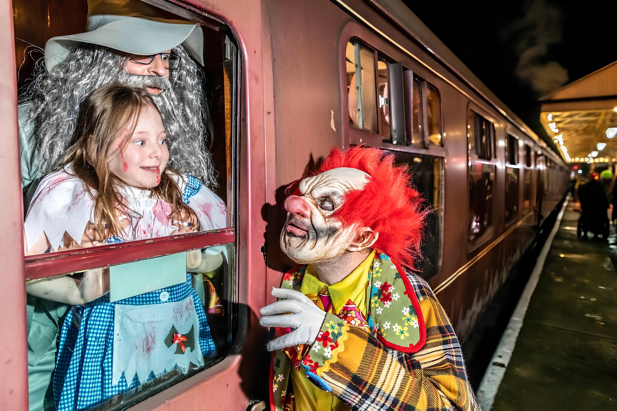 Descubra o Trem Assombrado: Uma Viagem de Halloween nos Trilhos de Paranapiacaba 15 Descubra o Trem Assombrado Uma Viagem de Halloween nos Trilhos de Paranapiacaba