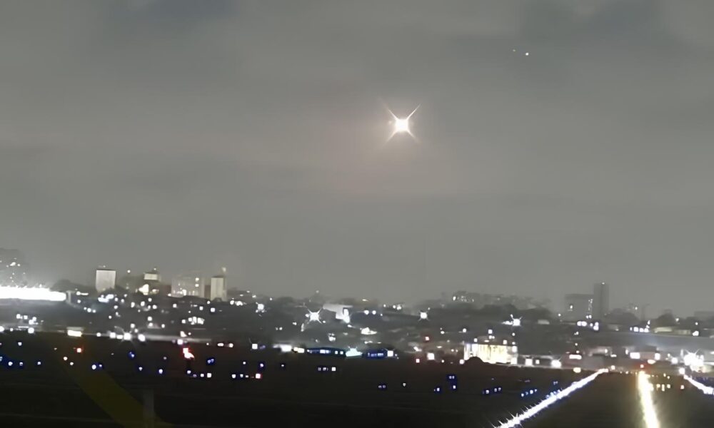 Drones no Aeroporto de Guarulhos A Noite em que o C u Foi Invadido por Criminosos Tecnol gicos