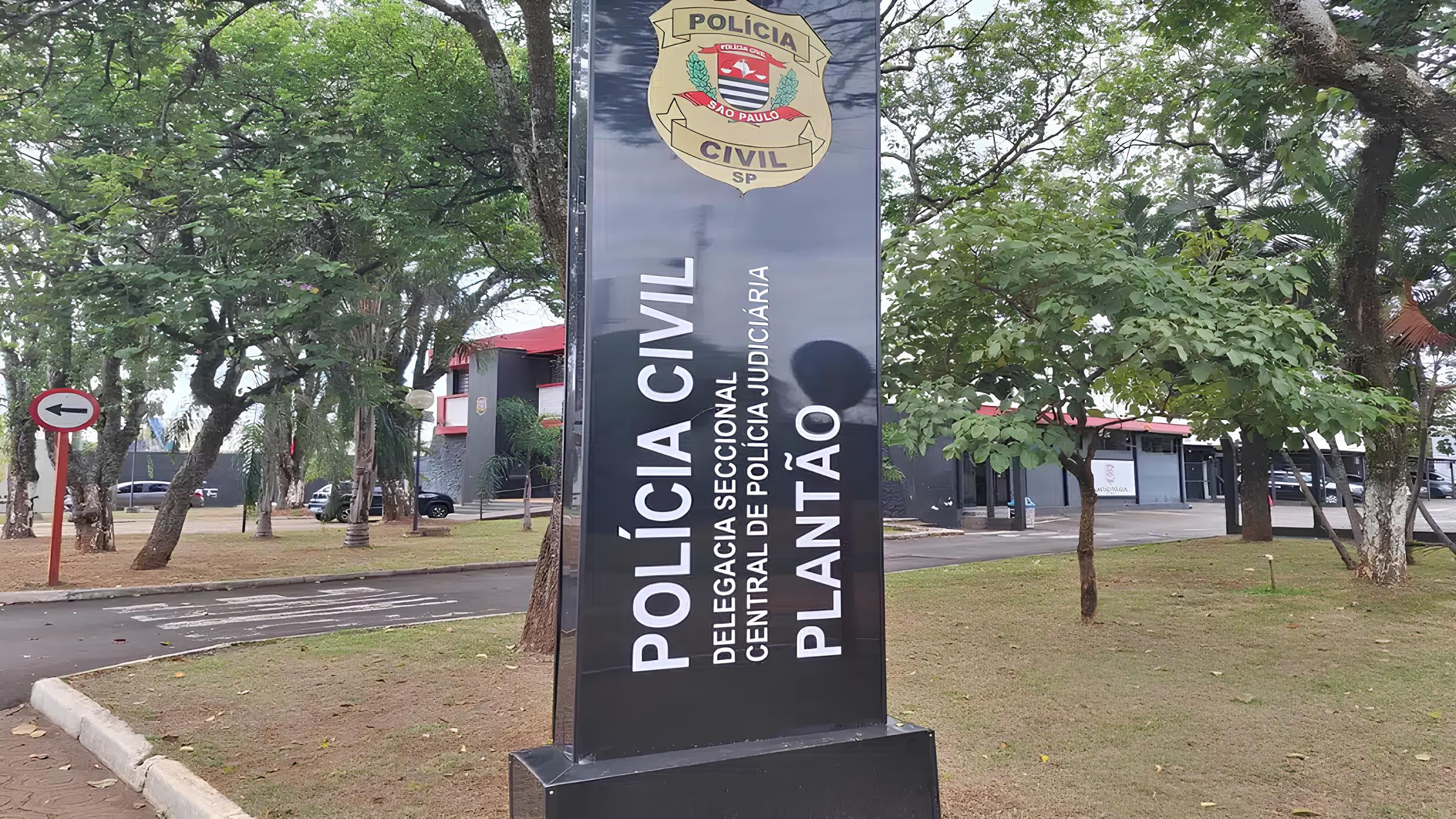 Esc ndalo Sacro A Queda de um Padre Acusado de Abuso e o Impacto na F e Justi a